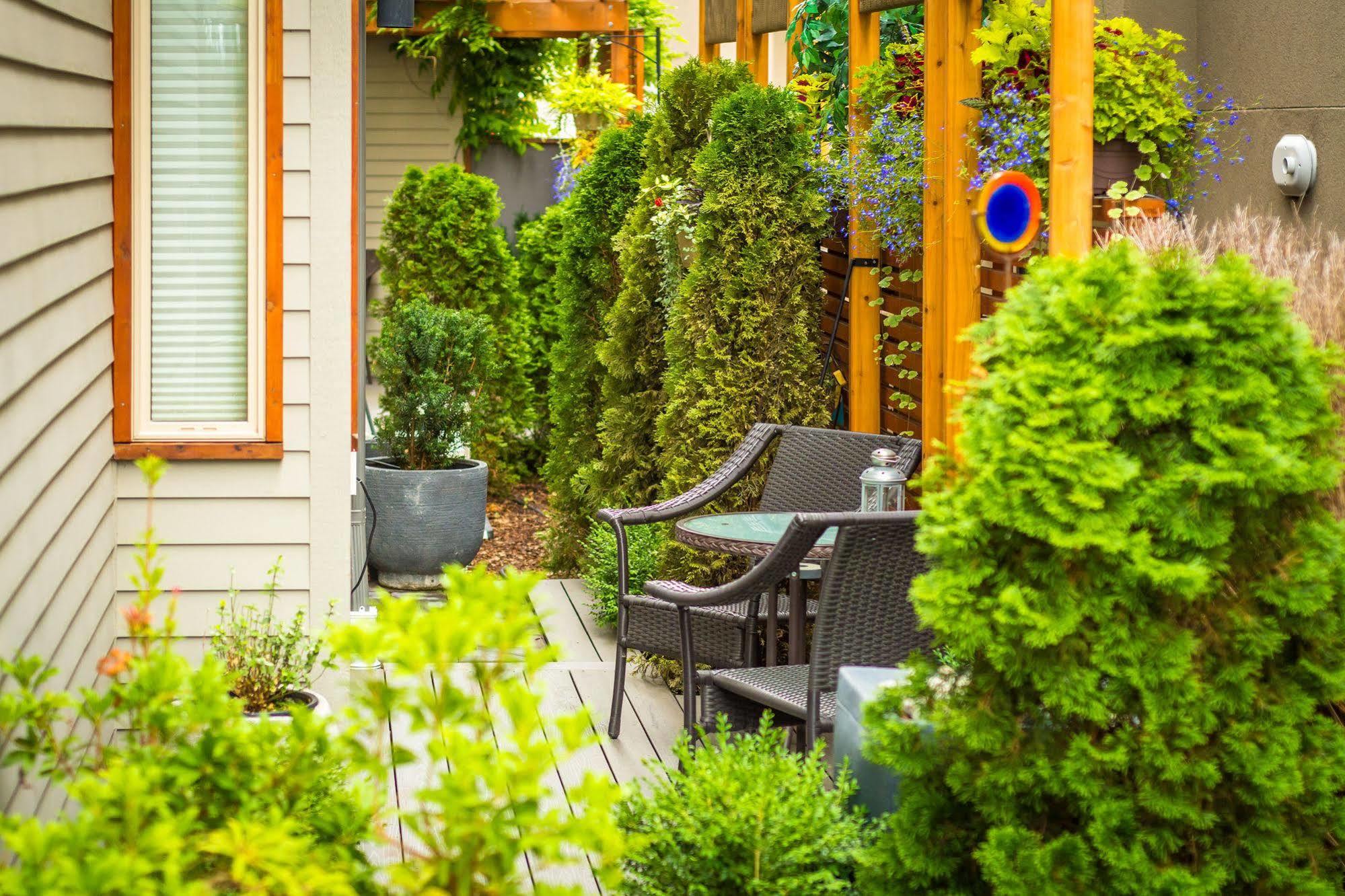 Cormier'S Studio Guest Suites Penticton Exteriér fotografie