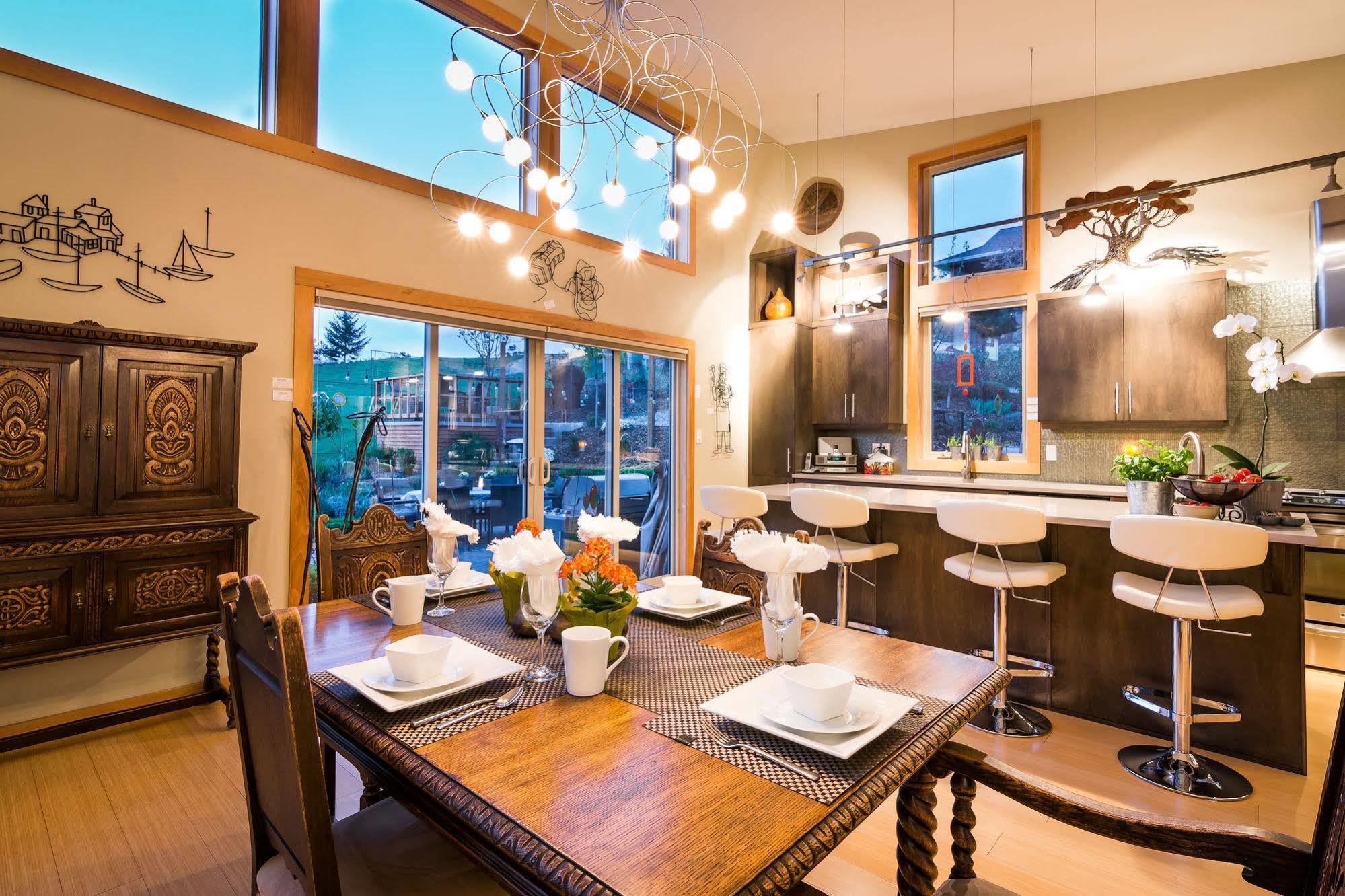 Cormier'S Studio Guest Suites Penticton Exteriér fotografie