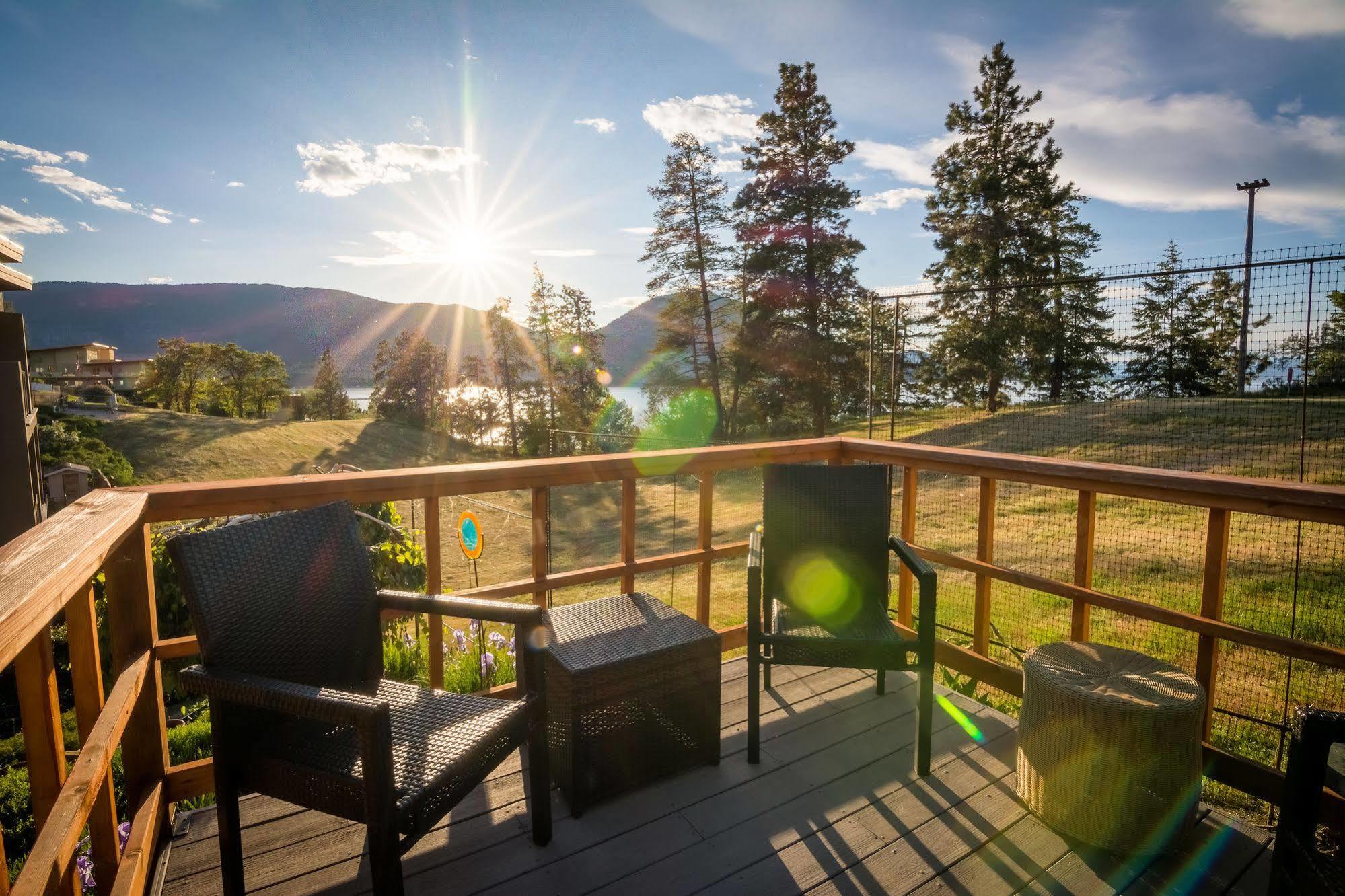 Cormier'S Studio Guest Suites Penticton Exteriér fotografie